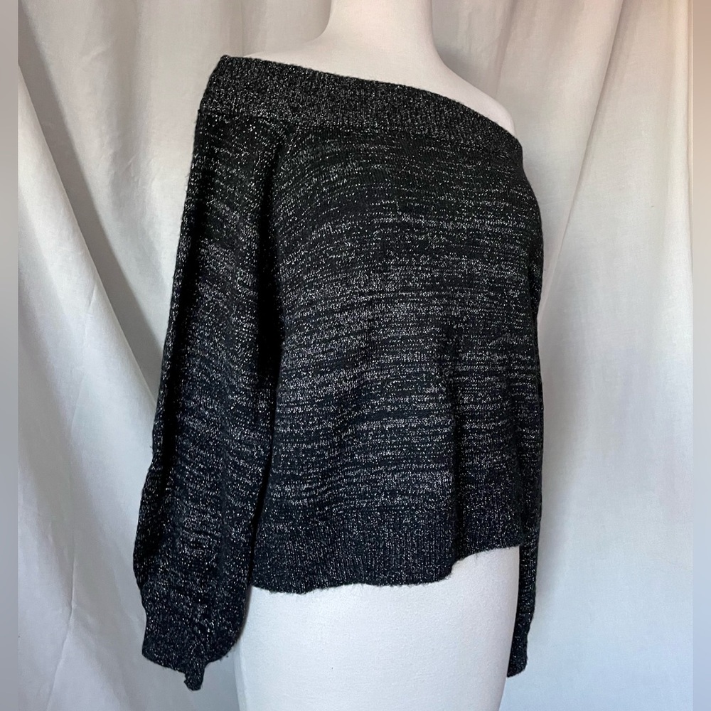 H&M Off Should Sweater Black w/ Sparkly Silver Threads Throughout sz L - Picture 3 of 6